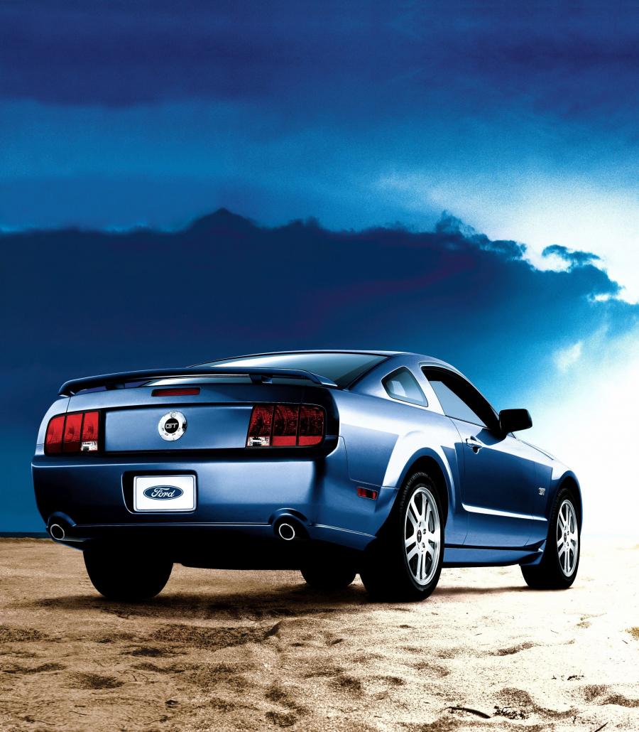  Ford Mustang GT 2005 года  (фото 63 из 209)